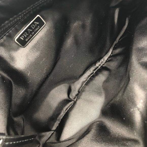 Prada Chain Shoulder Bag Black - Picture 4 of 5